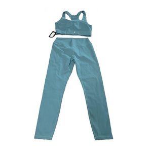 🔥Blue Woman 2 piece Workout outfit Size XL🔥